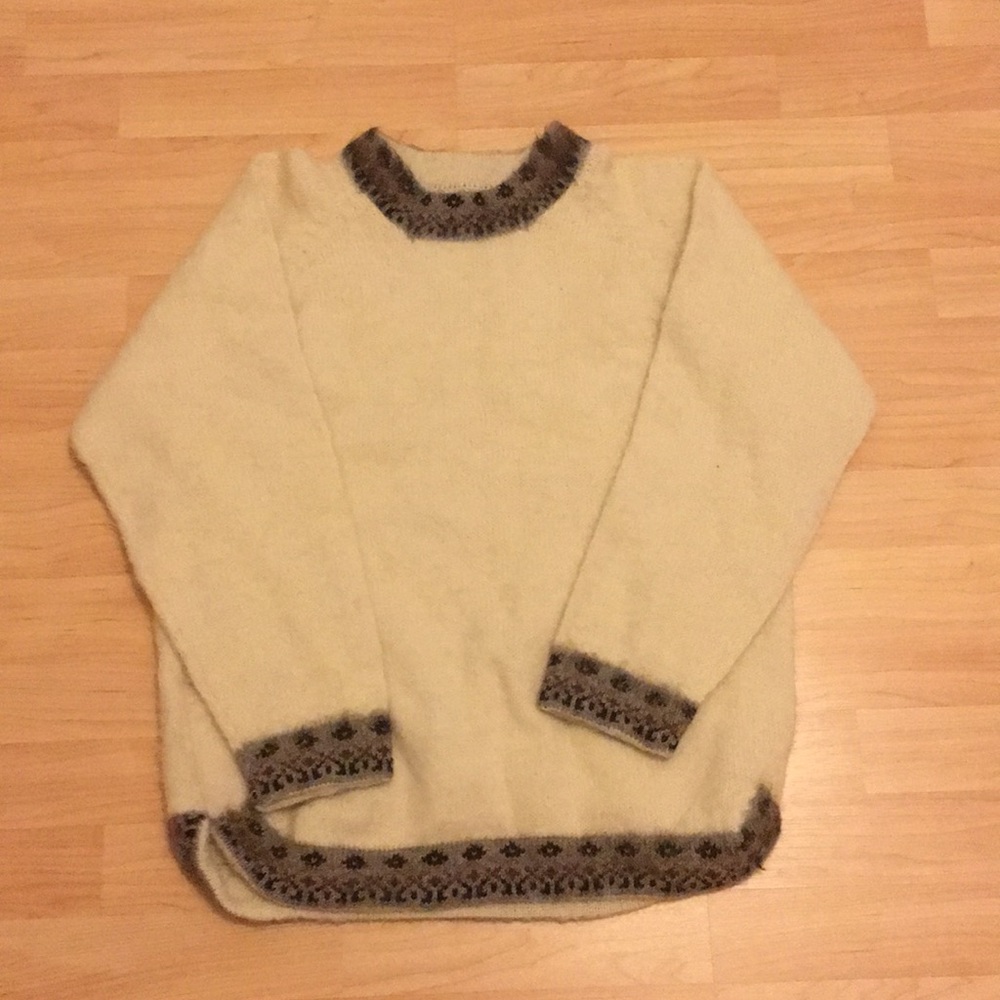Vintage 70s fair isle 100% wool sweater